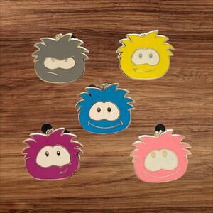 5 Club Penguin Puffle Club Disney Parks Trading Pins, Plus 2 Bonus Pins